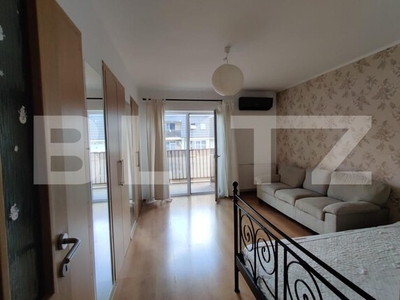 Apartament decomandat de 2 camere, 50mp, etaj intermediar str. Byron