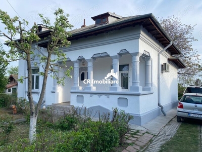 Casa Peris, casa stil brancovenesc cu iesirea terenului la l