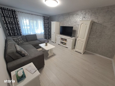 Vanzare apartament cu 3 camere, 2 bai in Tudor Str. Muncii