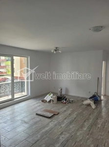 Apartament 2 camere, situat in Floresti, zona Sub Cetate, garaj.