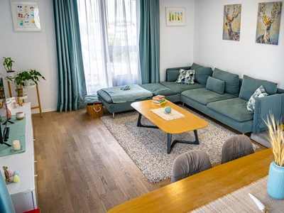 VANZARE APARTAMENT SUPERB ,ZONA OMV-PIPERA!