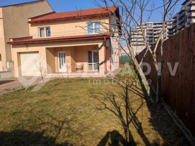 Casa de vanzare, cu 4 camere, in zona Gheorgheni, Cluj Napoca S12772