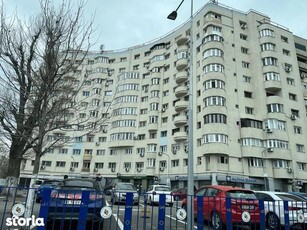 Apartament 3 camere, Bucuresti, Aparatorii Patriei, chiar la metrou