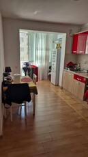 Apartament cu 2 camere, 39 mp, parcare, zona Florilor