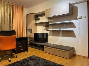 Apartament cu 2 camere decomandat, zona Piata Marasti