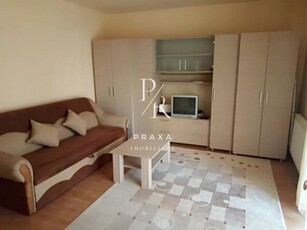 Apartament de 2 camere, decomandat, parcare exterioara, zona Florilor!