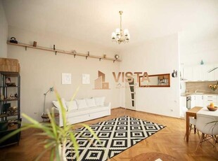 Apartament in vila 2 camere 70 mp , Central , Brasov