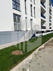 Apartament/ spatiu comercial in zona Kogalniceanu- Parter- La cheie