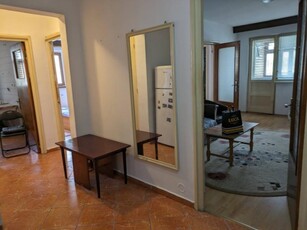 Bdul.Tineretului, Apartament 3 camere.Vis-a-vis de Park Tineretului.