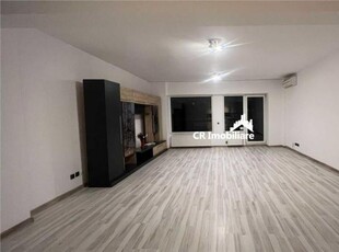 De vanzare Apartament 3 camere New Town