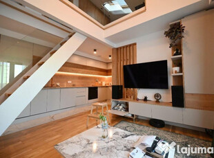 Loft superb central