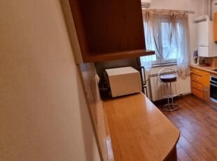 Tineretului, Apartament 3 camere.Centrala proprie.