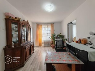 Apartament 2 camere, zona Gradiste