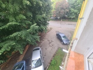 Apartament cu 2 camere de vânzare în Câmpina