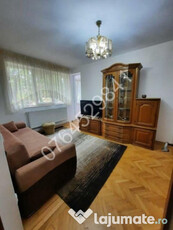 Apt. 3 camere zona Pajura, Str. Hrisovului,la 10 minute metrou Jiului.