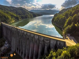 Teren LAC Valea Uzului