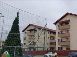 Apartament 2 camere Sanpetru cu gradina proprie si parcare