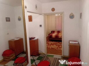 Apartament 4 Camere Ultracentral decomandat 77mp 2 bai etaj 2