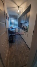 Apartament cu 2 camere - 10 min metrou Aparatorii Patriei