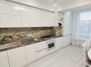 apartament cu 2 camere in proximitatea Colosseum Mall