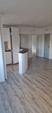 Apartament cu 3 camere de inchiriat-Magazinul Obor