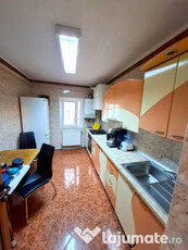 Apartament cu 4 camere , etaj 1 ,zona inspectoratul Scolar