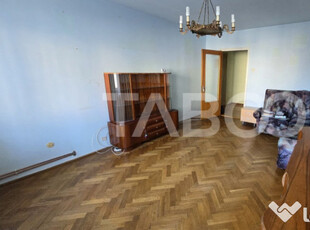 Apartament etaj 1 cu lift 60 mp cu balcon si pivnita pe Miha