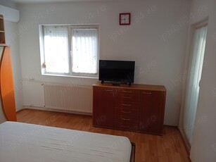 Apartament garsoniera o camera de închiriat chirie în Beius