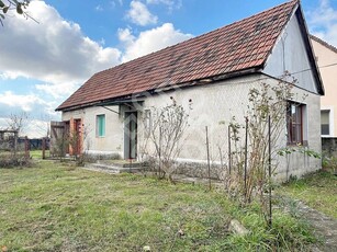 Casa de vanzare in Cetariu la 17 km de Oradea