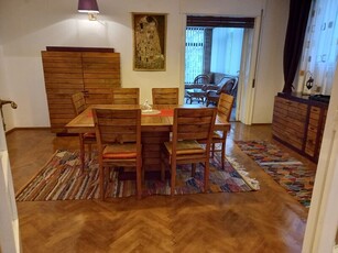 Inchiriere apartament 4 camere Dacia, Piata Spaniei, 5 cam