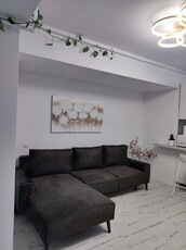 Închiriez apartament 2 camere nou