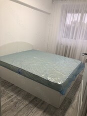 Închiriez apartament 3 camere Metrou Râul Doamnei