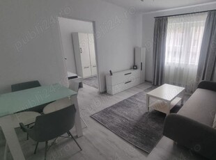 Prima închiriere, direct de la proprietar. Apartament 3 camere, semidecomandat, etaj 1, Bd.M.Viteazu