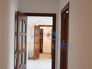 Apartament 3 camere Berceni