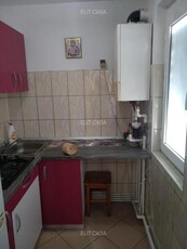 Apartament cu 2 camere, etajul 3/4, zona Tatarasi