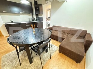 Apartament cu 3 camere de vânzare pe Calea Dorobanților