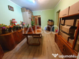 Apartament la parter 3 camere 75 mp utili zona Vasile Alecsa