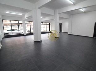 Inchiriez spatiu comercial in Hunedoara, M5/Bloc 38-Bd. Dacia, 150mp