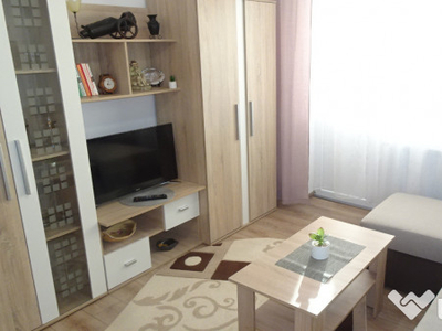 Apartament 2 camere cu intrari separate in Deva, Dacia, mobilat