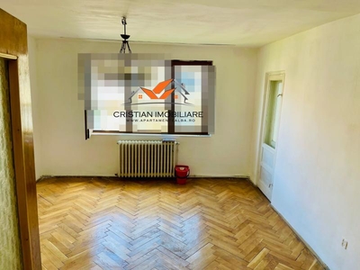 Apartament 3 camere Cetate,77 mp, foste proprietati!