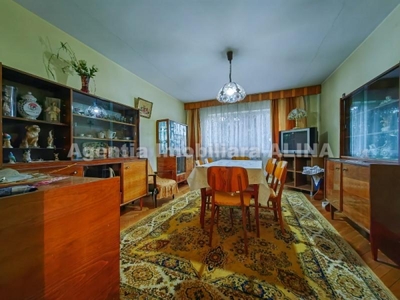 Apartament 4 camere in Deva, Bld. Balcescu, 86 mp, etaj 2...