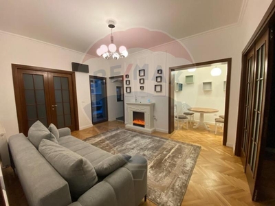 Apartament cu 3 camere de inchiriat in zona Aviatorilor