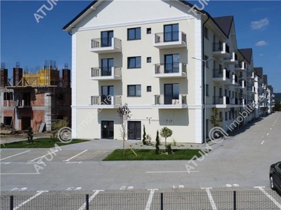 Apartament de vanzare cu 2 camere decomandate 2 balcoane si loc de parcare propriu zona Pictor Brana din Selimbar