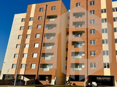 Calea Surii mici- Apartament 2/3 camere- Etaj intermediar- Lift-