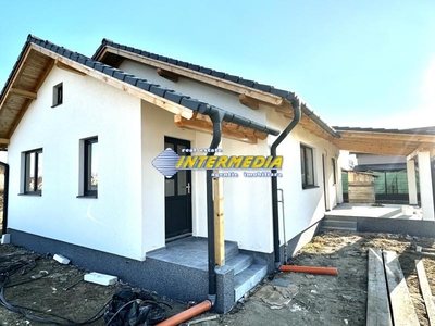 Casa noua de vanzare cu 4 camere finisata la cheie cu incalzire in pardoseala in Alba Iulia