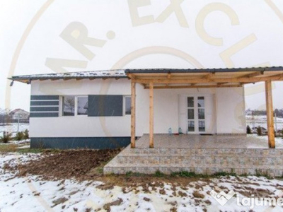 Casa pe parter 3 camere loc. Bradu, Pitesti, Jud. Arges. Com