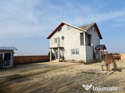 Casa + teren 474 mp in Varasti - Giurgiu