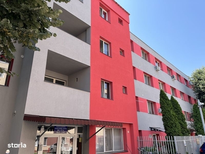 Vând apartament 2 camere în Hunedoara, zona M5/1-Privighetorilor, 49mp