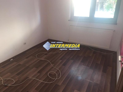 OCAZIE ! Apartament 2 camere de vanzare Alba Iulia zona Cetate finisat, pret special
