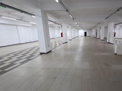 Spatiu comercial 800 mp -zona C. Brancoveanu